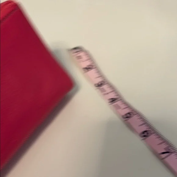 Muni NWT Pink Leather Women's Wallet - Picture 4 of 5